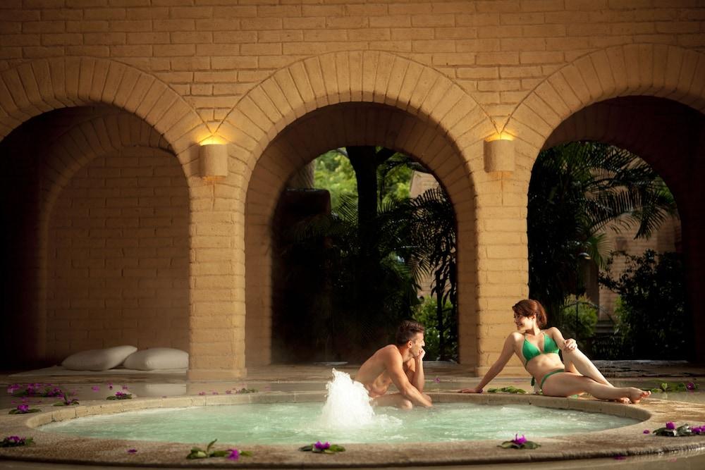 Mision Del Sol & Adults Only Hotel