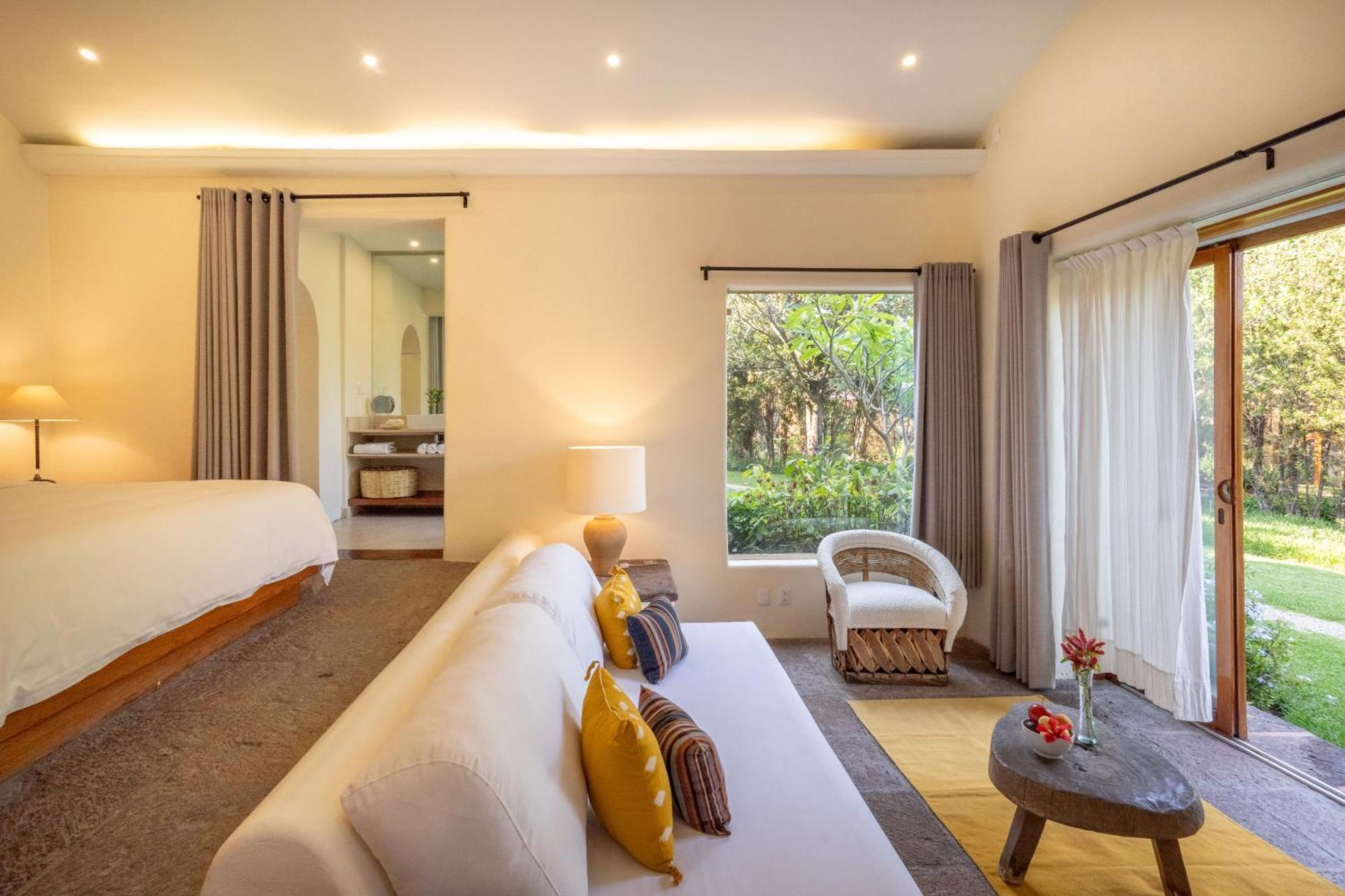 Mision Del Sol & Adults Only Hotel